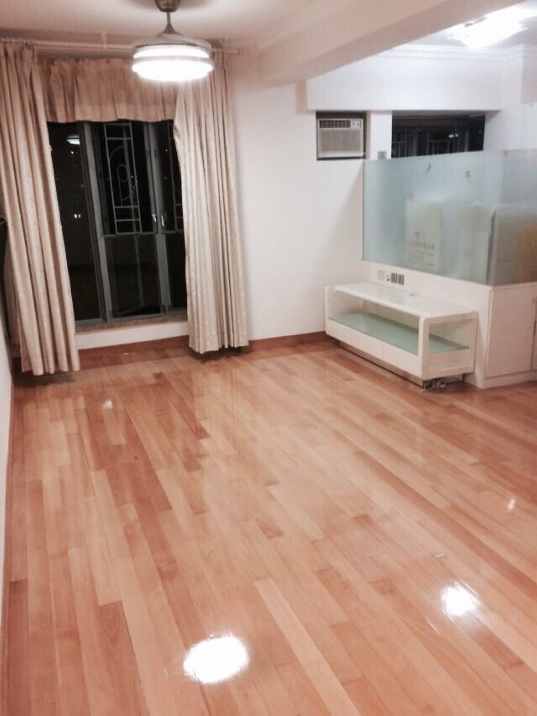 Queen's Terrace兩房單位相片 1