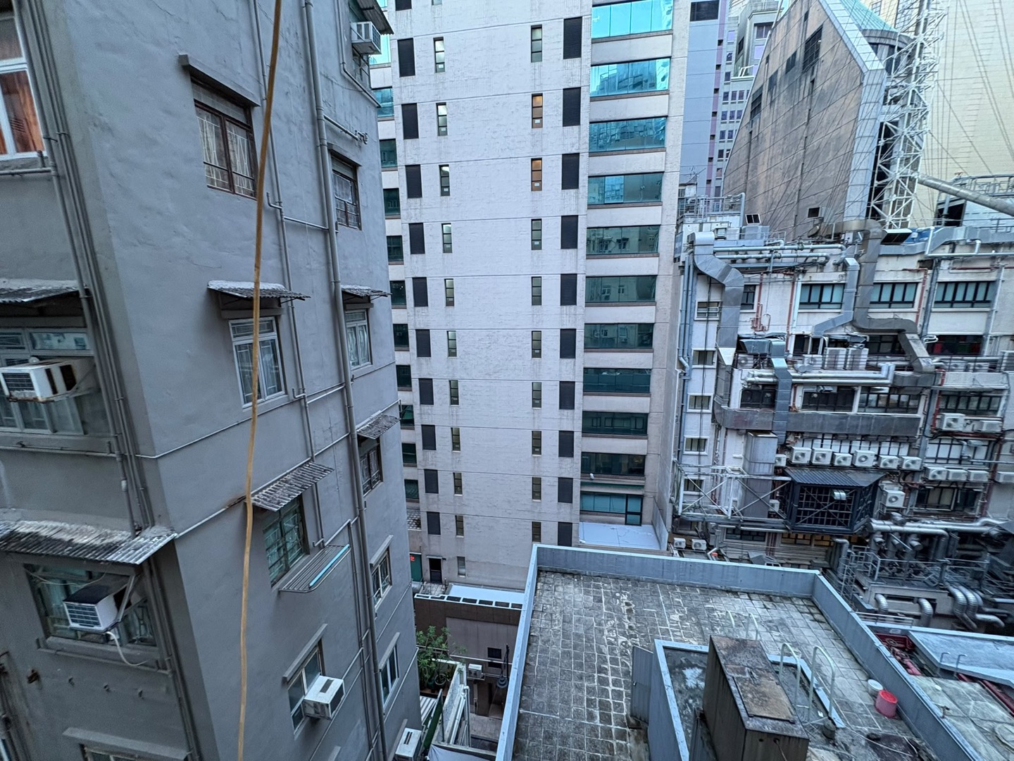 Winner Building開放式單位相片 3