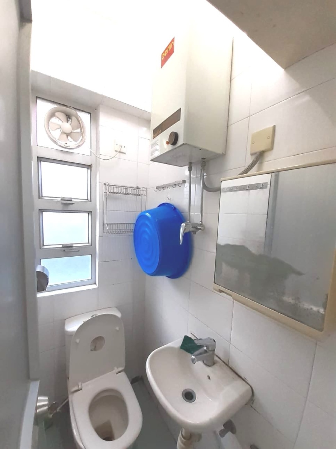 差館上街兩房單位相片 6