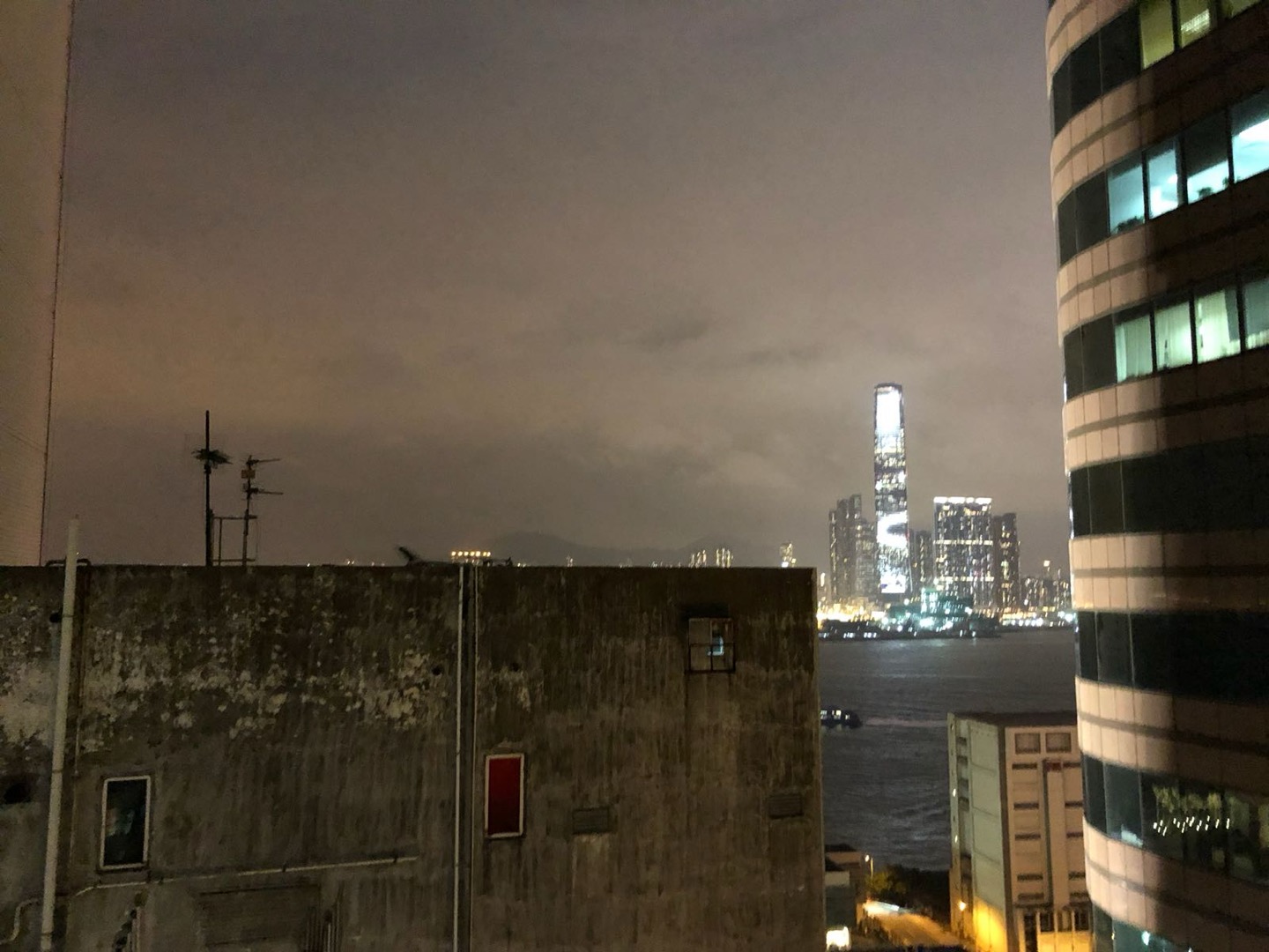Des Voeux Building開放式單位相片 18