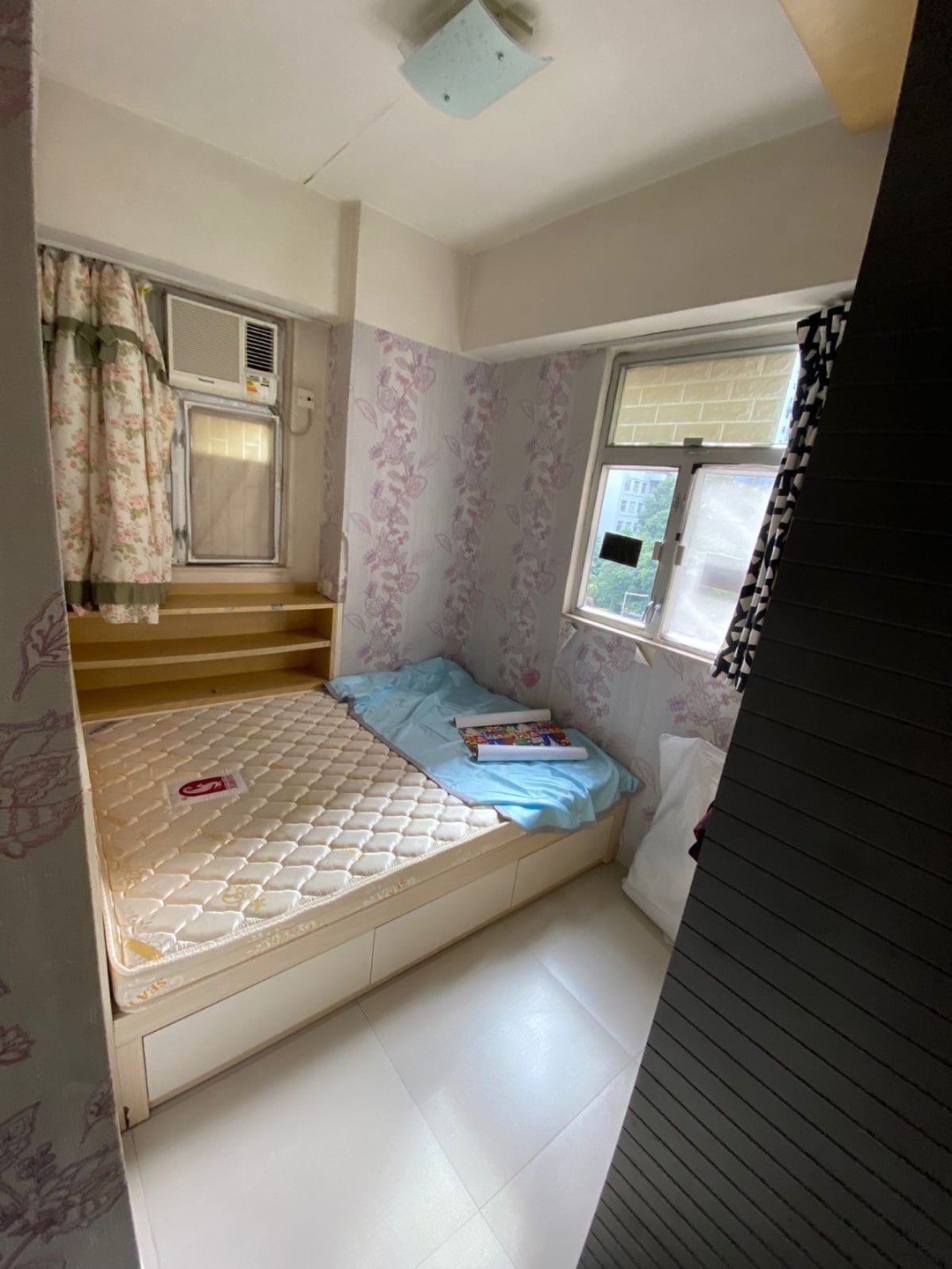 Kwan Yick Building兩房單位相片 1